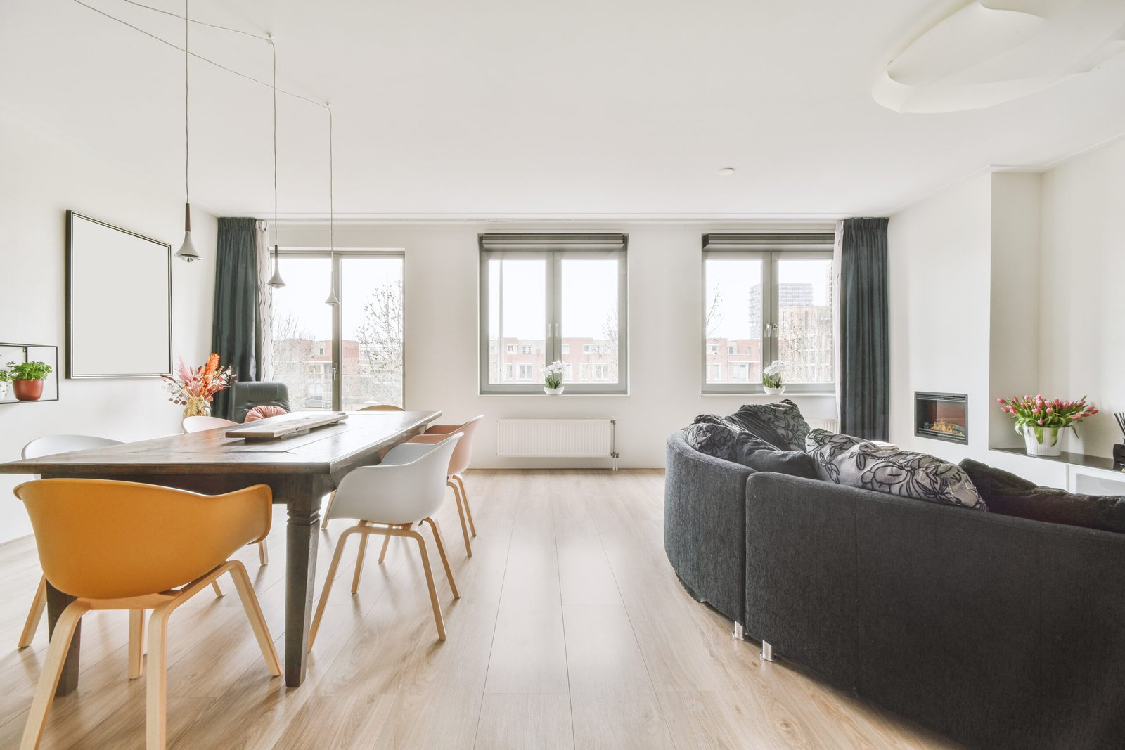 Luxury and beautiful living room interior design